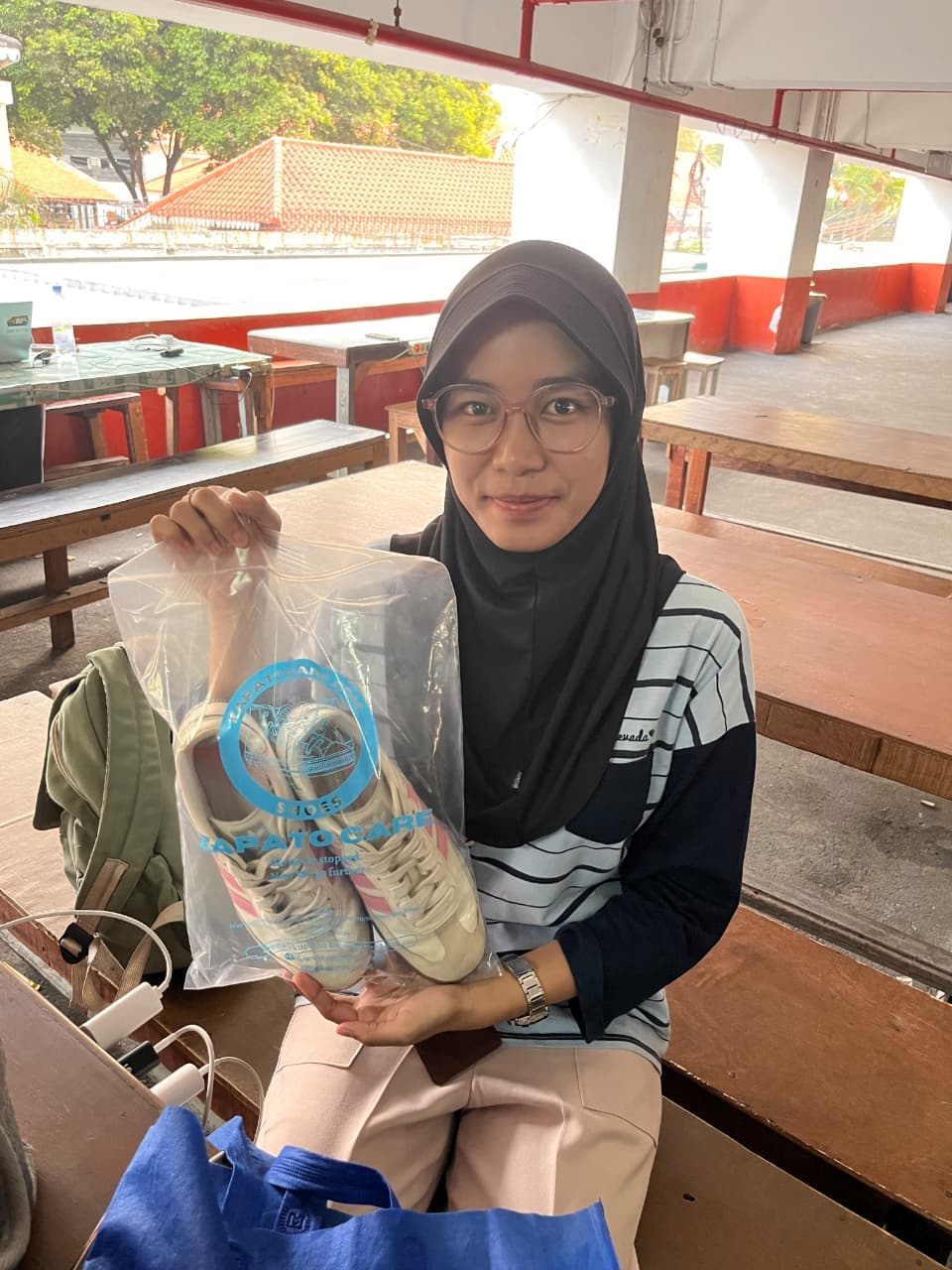 Serah terima pesanan Zapato, foto 6